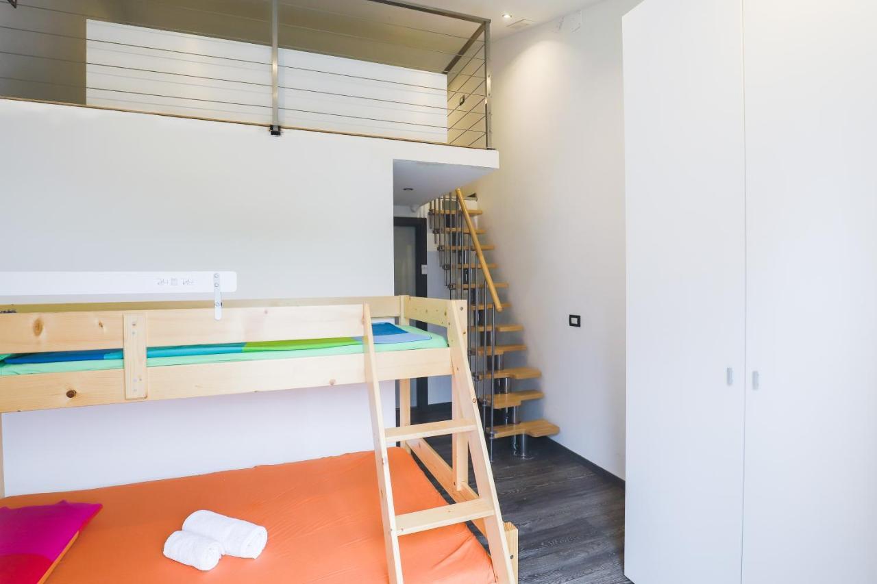 Apartments Villa Sofia スルベニ・ブル エクステリア 写真